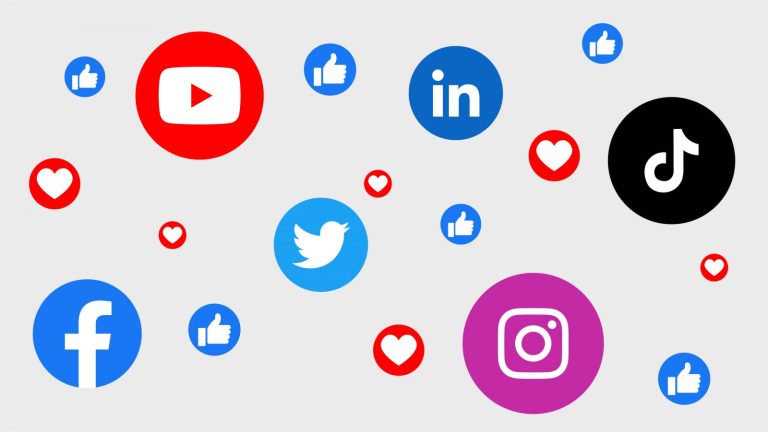 Echoes of the Click How Social Media Defines Modern Communication